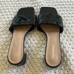 Black block heel sandal